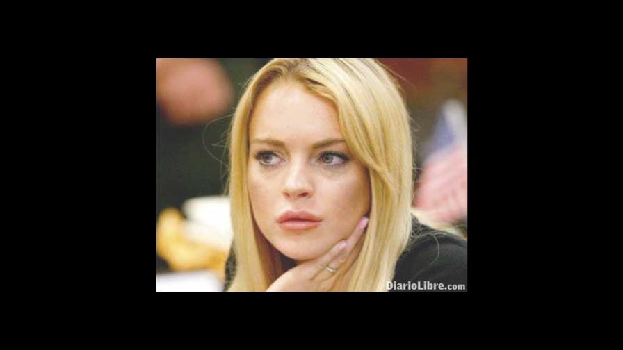 Lindsay Lohan sale de prisión e ingresa en centro de rehabilitación