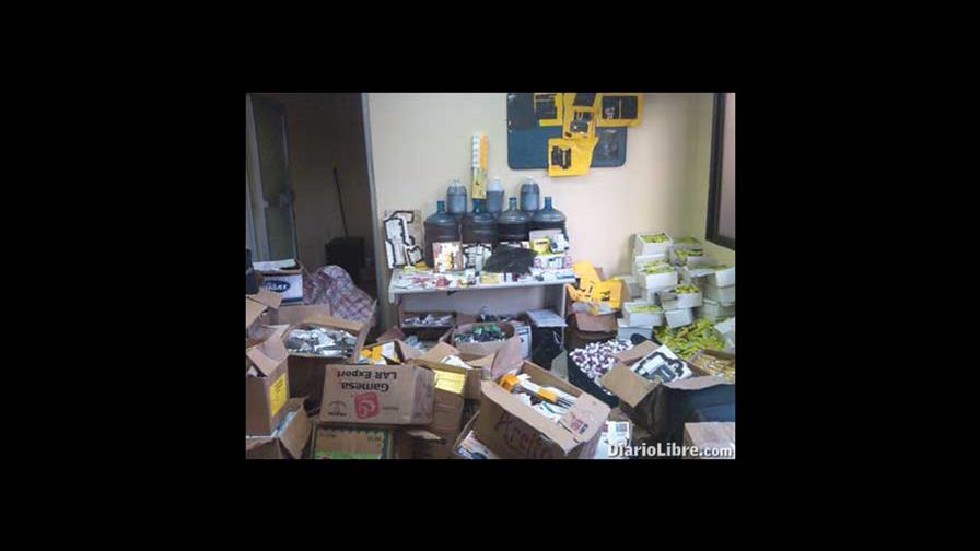 La Policía persigue a hombre y mujer que falsificaban medicinas