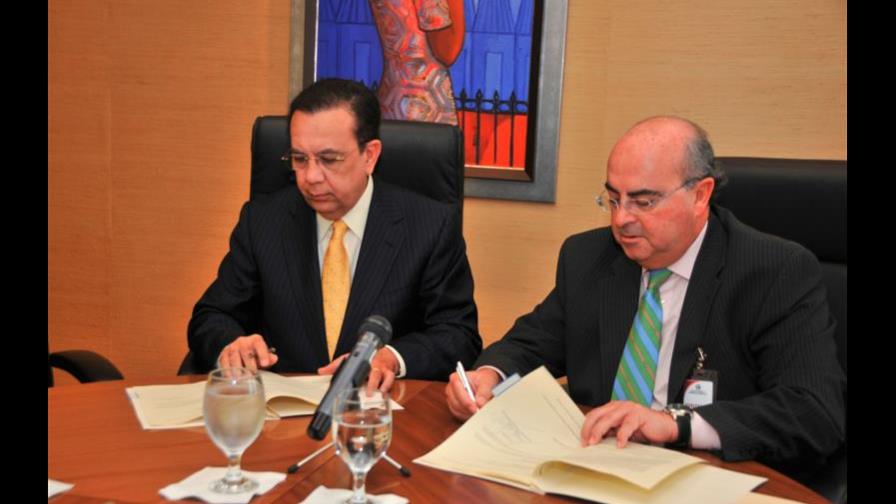 BC y BID firman convenio para encuesta sobre sector social