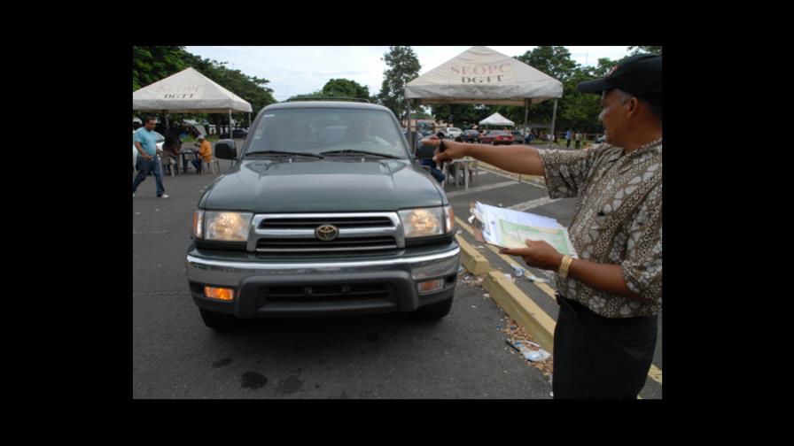 Obras Públicas exhorta a obtener marbetes para vehículos