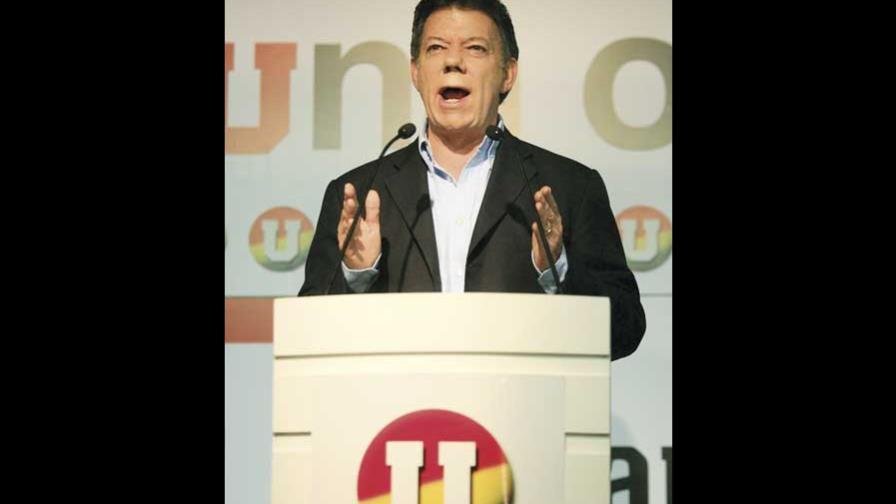 Ex ministro defensa, candidato por Uribe