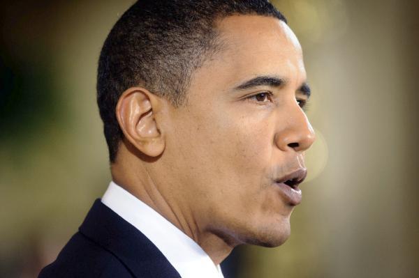 Obama califica como acto destructivo la quema del Corán