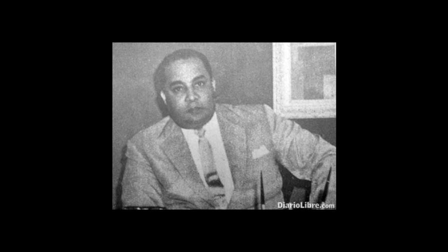 PERIODISTAS CONTRA EL DICTADOR