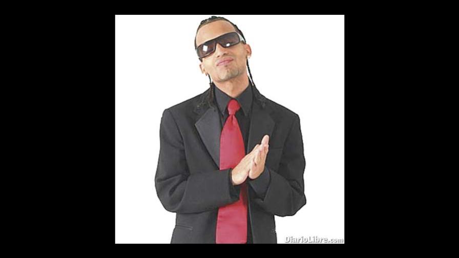 Arcángel se quita; abandona la carrera para buscar la paz Arcángel se quita; abandona la carrera para buscar la paz