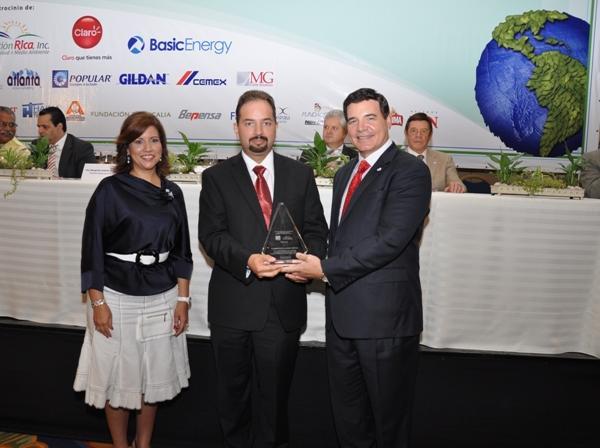 Reconocen a Codetel por sus 80 años de servicios en RD - Diario Libre