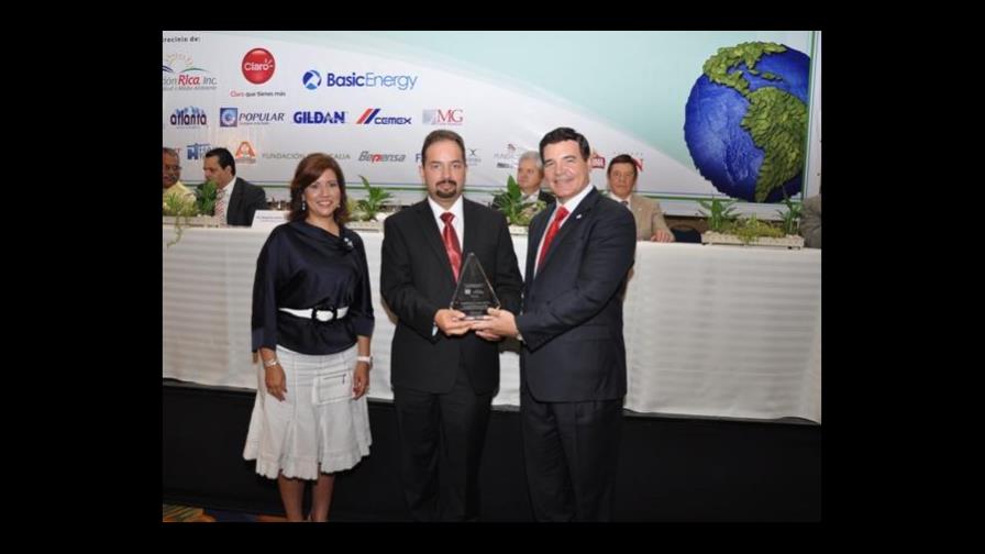 Reconocen a Codetel por sus 80 años de servicios en RD Reconocen a Codetel por sus 80 años de servicios en RD