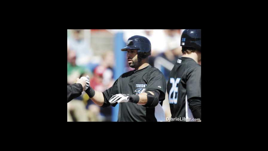 José Bautista, H4 y H2; Wilson Valdez, de 4-3 José Bautista, H4 y H2; Wilson Valdez, de 4-3