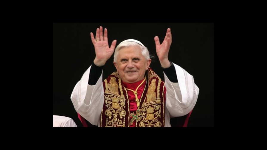 Benedicto XVI denuncia que la sociedad actual es hostil a la fe