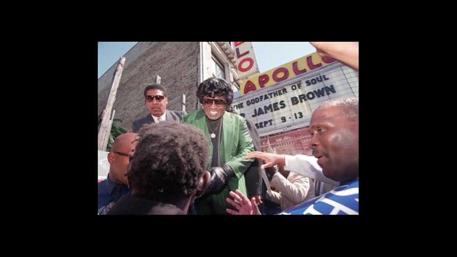 Teatro Apollo de NY devela su Paseo de la Fama