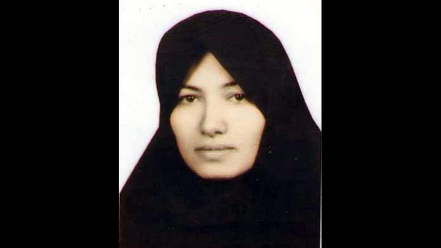Irán suspende lapidación de una mujer, por el momento