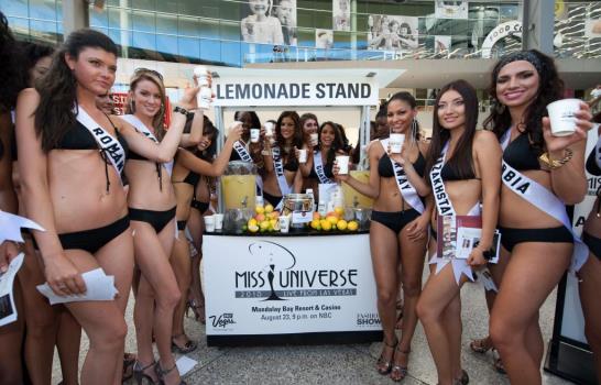 Elegancia y belleza en Miss Universo Elegancia y belleza en Miss Universo