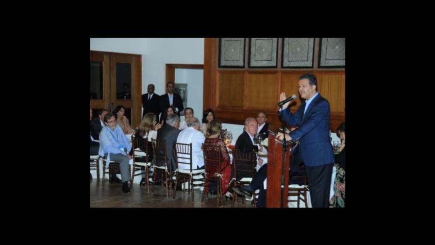 Leonel solicita apoyo internacional para Haití