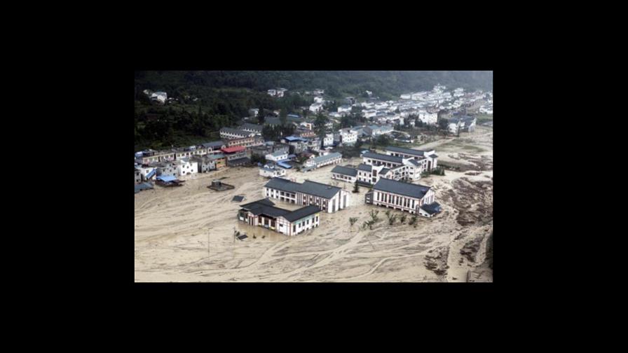 China declara día de luto por más de mil muertos tras inundaciones