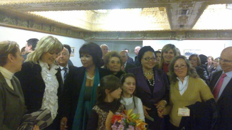 Imágenes de colores para Haití, desde Alicante