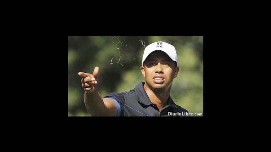 Una actriz porno asegura quedó embarazada de Woods dos veces