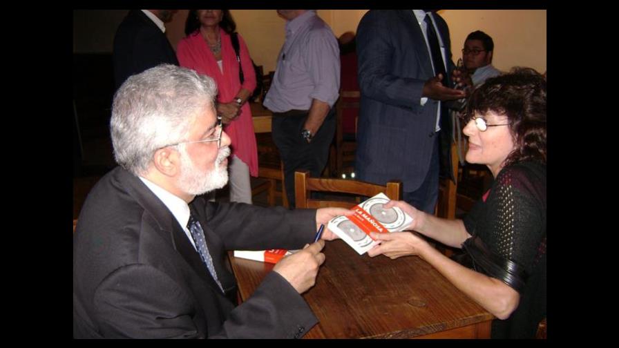 Presentan novela La Mañosa de Juan Bosch en Buenos Aires