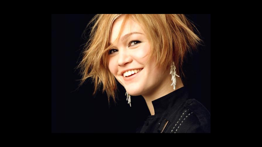 Actriz Julia Stiles niega ser causa de divorcio de protagonistas de Dexter