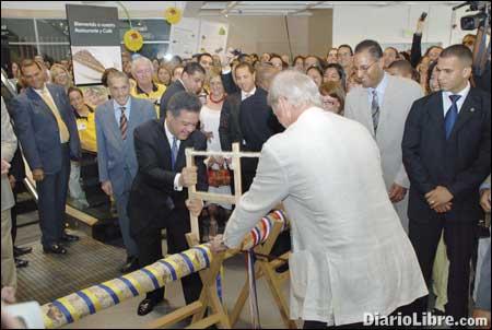 Ikea abre sus puertas en RD; LF dice que ayudará la economía