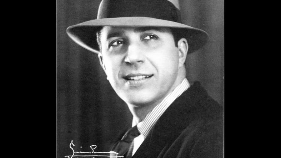 Publican cartas y fotos inéditas de Gardel Publican cartas y fotos inéditas de Gardel