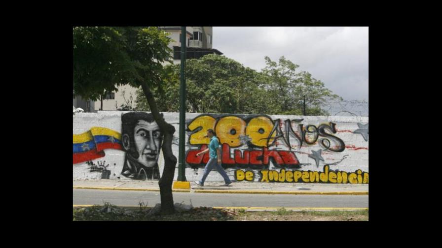 Hugo Chávez inaugura monumento Bicentenario Hugo Chávez inaugura monumento Bicentenario