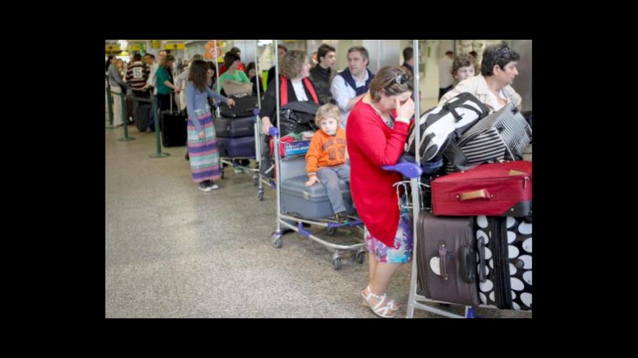 Se mantiene cerrado total o parcialmente buena parte de espacio aéreo europeo Se mantiene cerrado total o parcialmente buena parte de espacio aéreo europeo