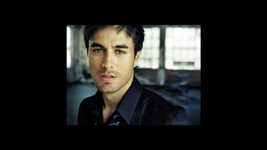 Policía no permitirá desnudo Enrique Iglesias Policía no permitirá desnudo Enrique Iglesias