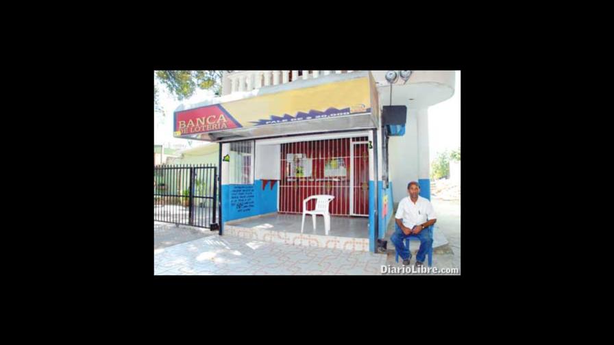 Impuestos Internos inicia cierre de 17 bancas loterías