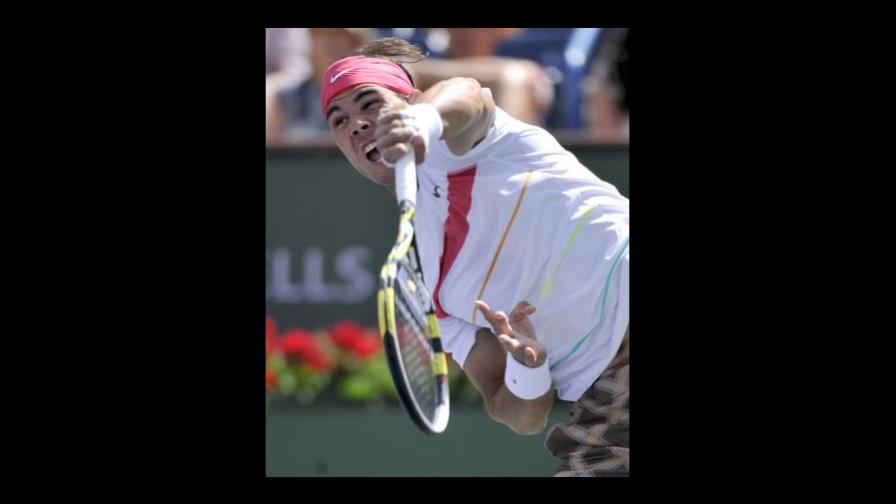 Jornada agridulce para Nadal con derrota en semifinales y título en dobles Jornada agridulce para Nadal con derrota en semifinales y título en dobles