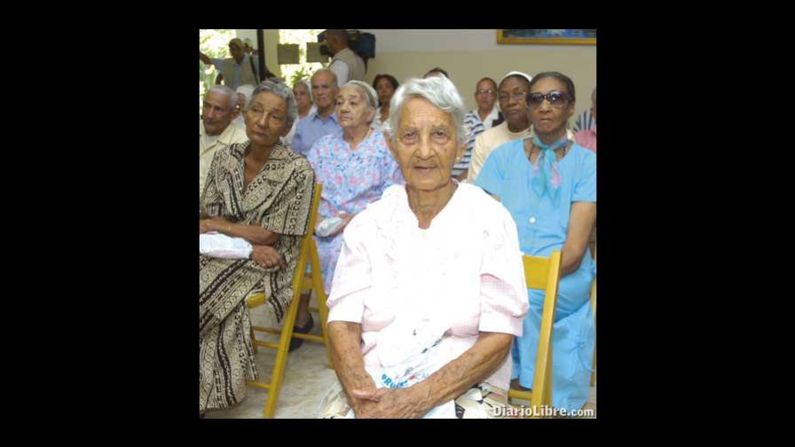 Población dominicana se hace más vieja