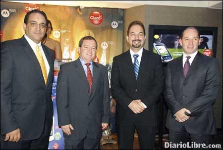 Claro y Motorola presentan nuevo smartphone Quench