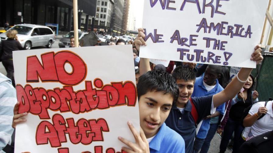 EEUU posterga el Dream Act y con él el sueño de miles de jóvenes inmigrantes