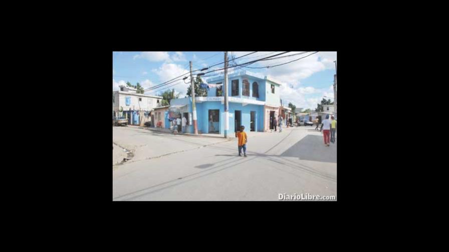 Moradores de El Almirante protestarán para cierre billar donde mataron a tres