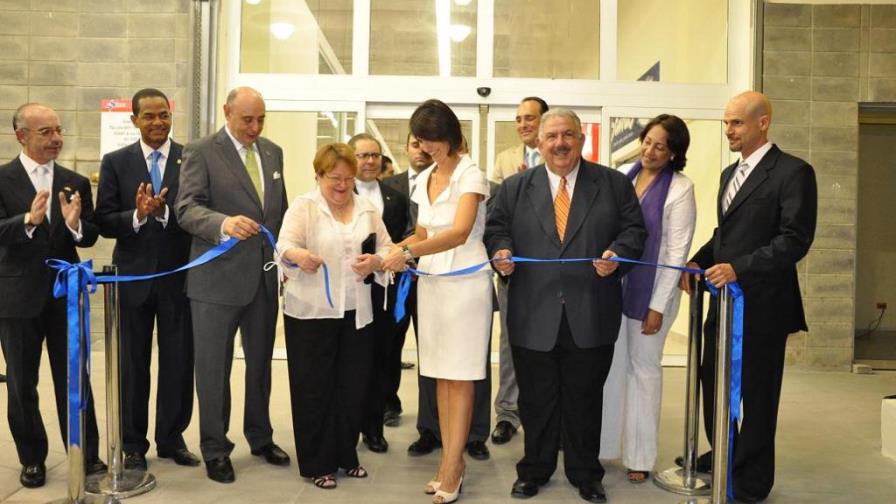 Grupo Ramos inaugura su tercer Multicentro Sirena en Santiago