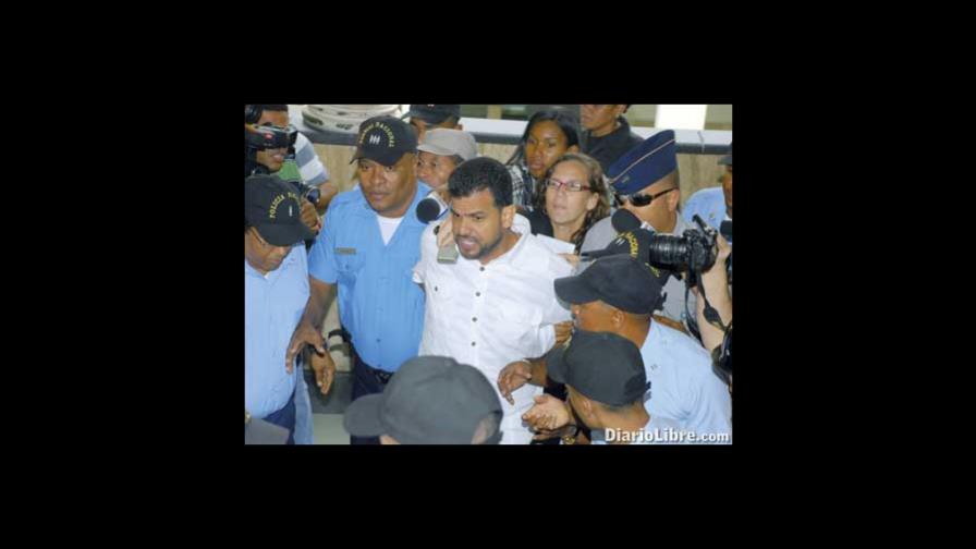 Judge remands 5 accused of contract killings Judge remands 5 accused of contract killings