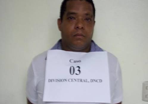 DNCD apresa tres hombres con 4 kilos de coca en la Tiradentes