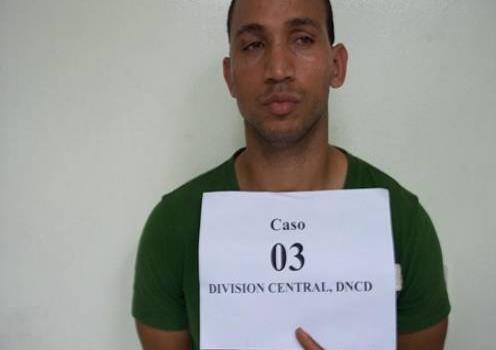 DNCD apresa tres hombres con 4 kilos de coca en la Tiradentes