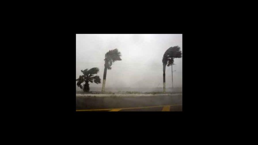 Tormenta tropical Richard llega a Honduras, se acerca a Belice Tormenta tropical Richard llega a Honduras, se acerca a Belice