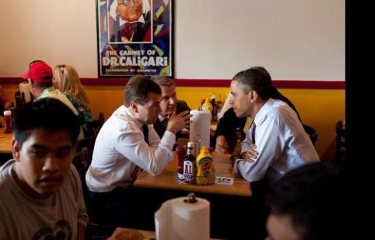 Presidente ruso degustó hamburguesas invitado por Obama