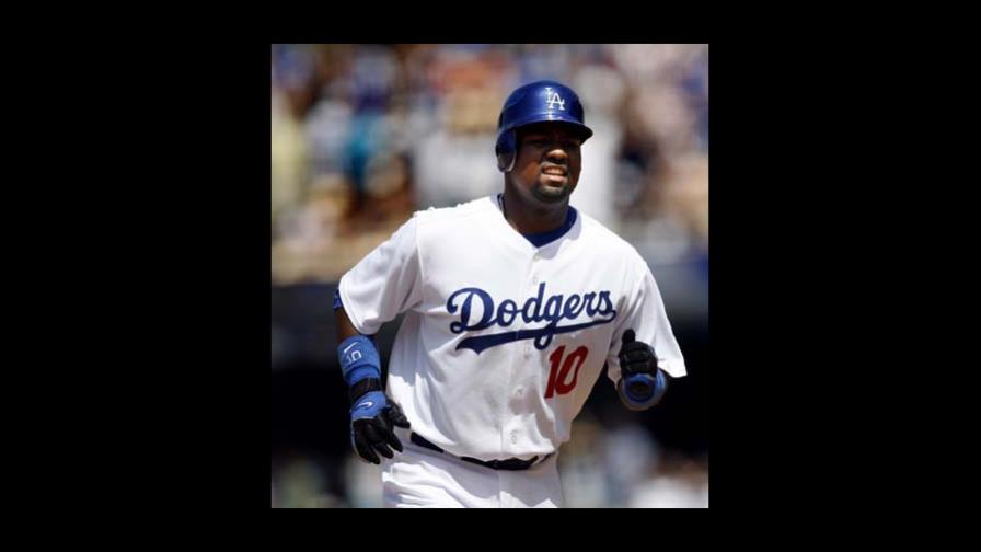 Reales adquieren contrato de dominicano Betemit