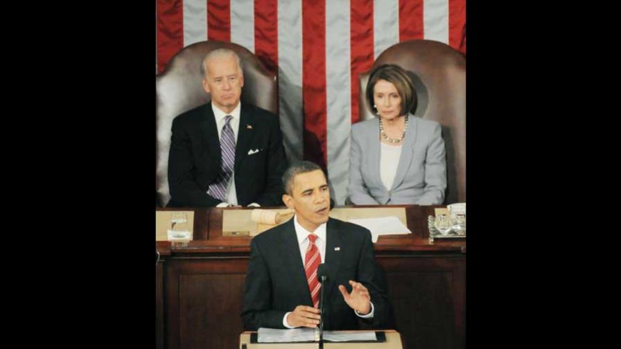 Obama says jobs are the priority of his government Obama says jobs are the priority of his government