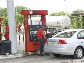 Precios combustibles bajan entre RD$1.54 y RD$3.62