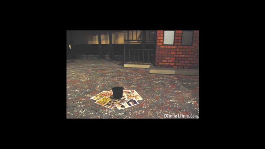 El cubo en el escenario y el cuarto inundado