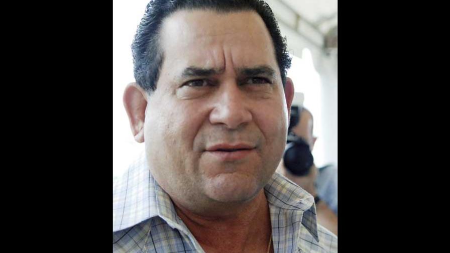 Amílcar Romero es accionista Gigantes