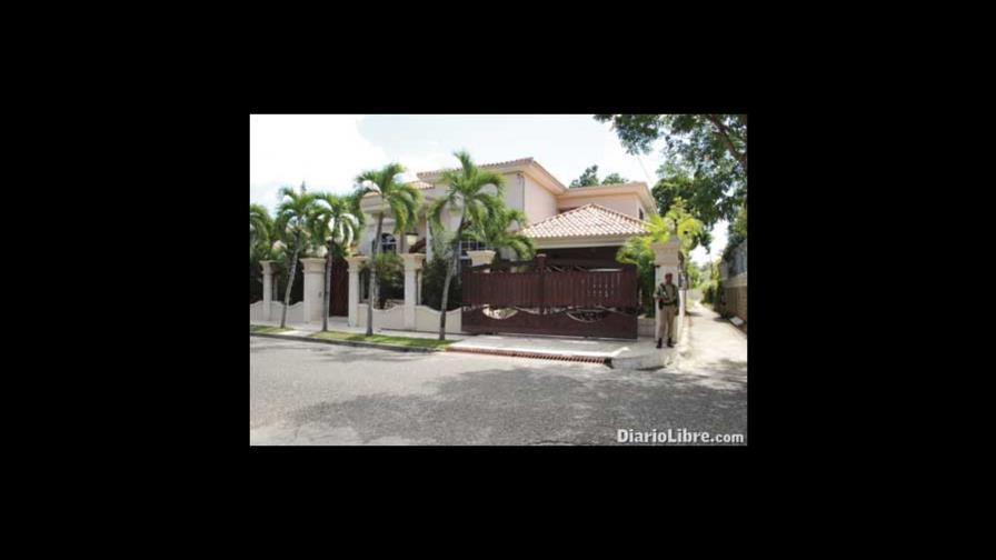 Zelaya will be a neighbor of Los Cacicazgos