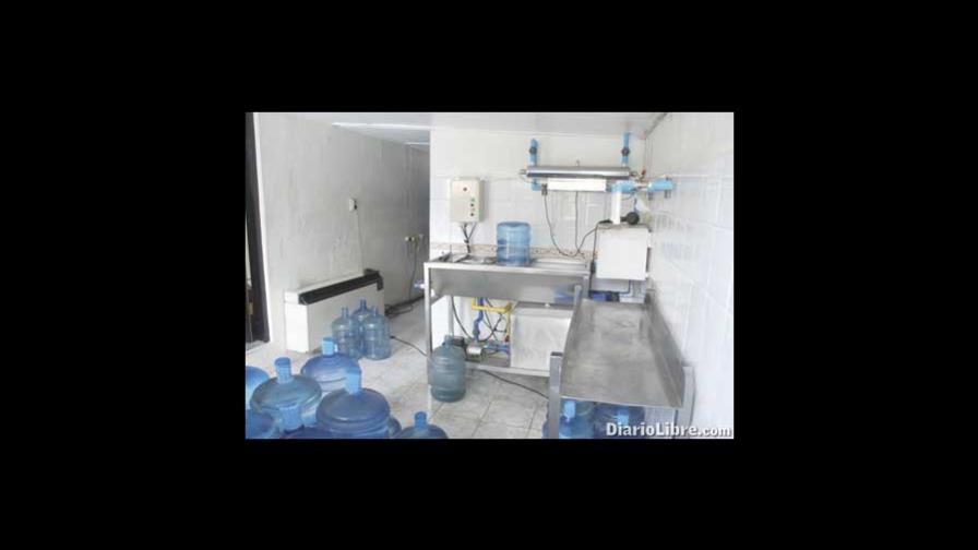 Embotelladoras agua no cumplen normas calidad