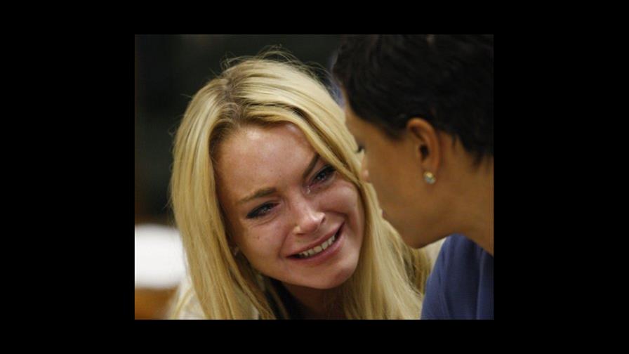 Lindsay Lohan ingresa a rehabilitación