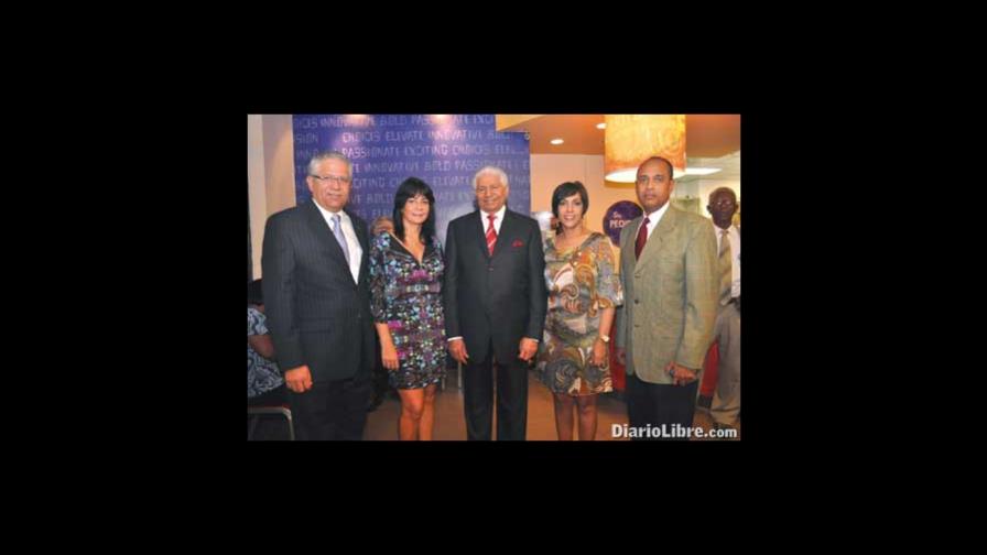 Taco Bell inaugura local en Arroyo Hondo