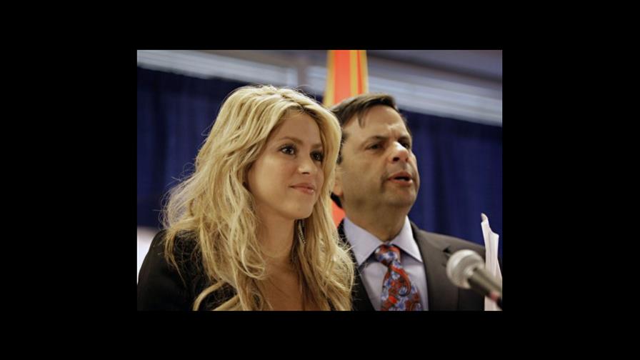 Shakira, Ricky Martin, contra ley de inmigración en Arizona