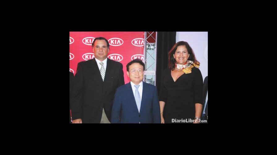 Grupo Viamar lanza Kia Picanto 2011