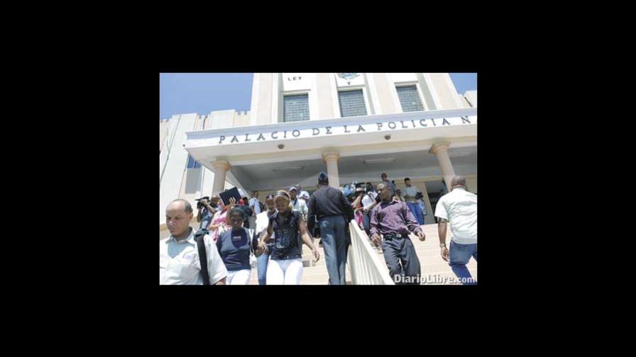 Suspenden otro oficial superior de PN vinculado a bandas criminales Suspenden otro oficial superior de PN vinculado a bandas criminales